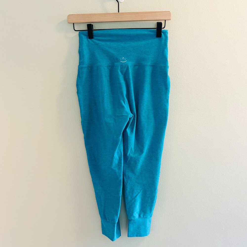 Beyond Yoga Spacedye Commuter Midi Leggings Size Medium Peacock Blue Heather Gym - Picture 8 of 14